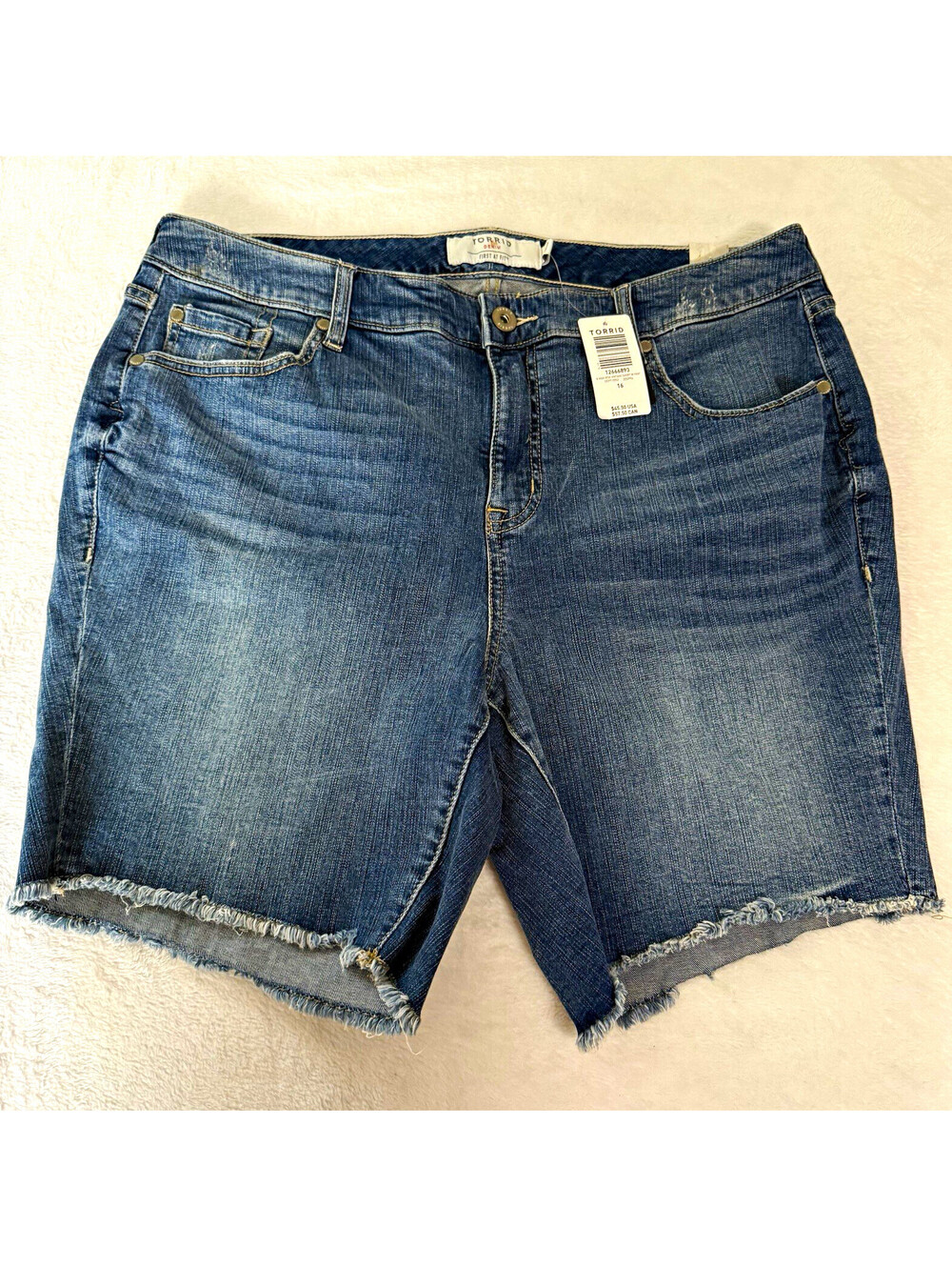 Torrid First At Fit Women’s Size 16 High Rise Denim Shorts Blue Fray Pockets